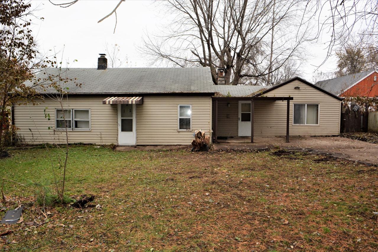 162 E Greenview Ave., Machesney Park, IL 61115