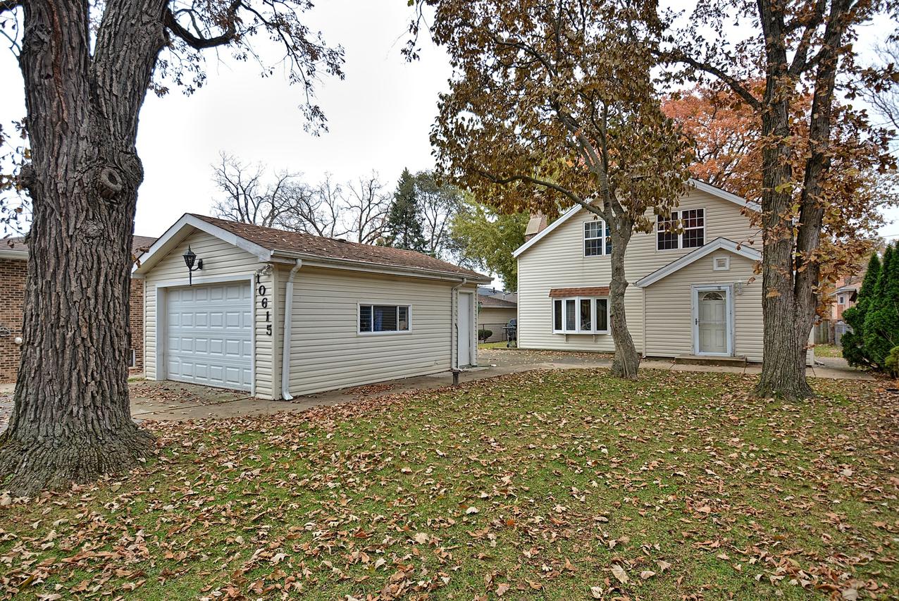 10615 S 82nd Ave., Palos Hills, IL 60465