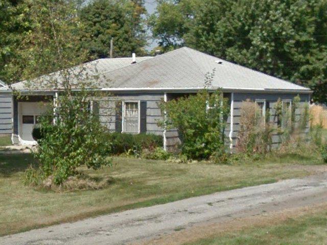 212 E College St., Kewanee, IL 61443