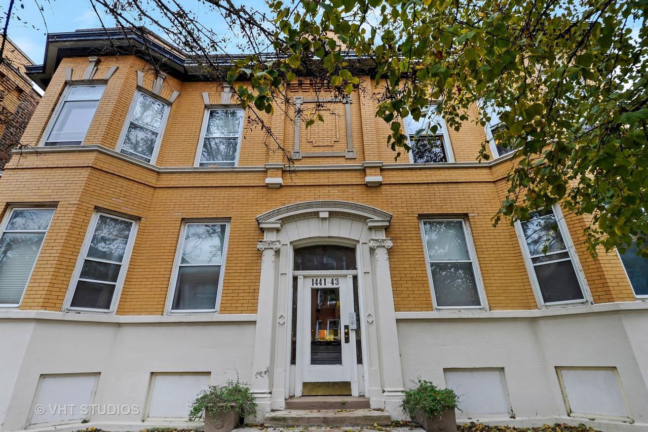 1443 W Waveland Ave. #2, Chicago, IL 60613