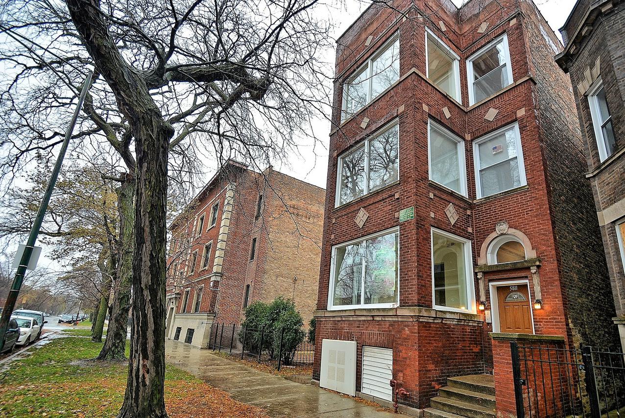 5811 S Michigan Ave., Chicago, IL 60637