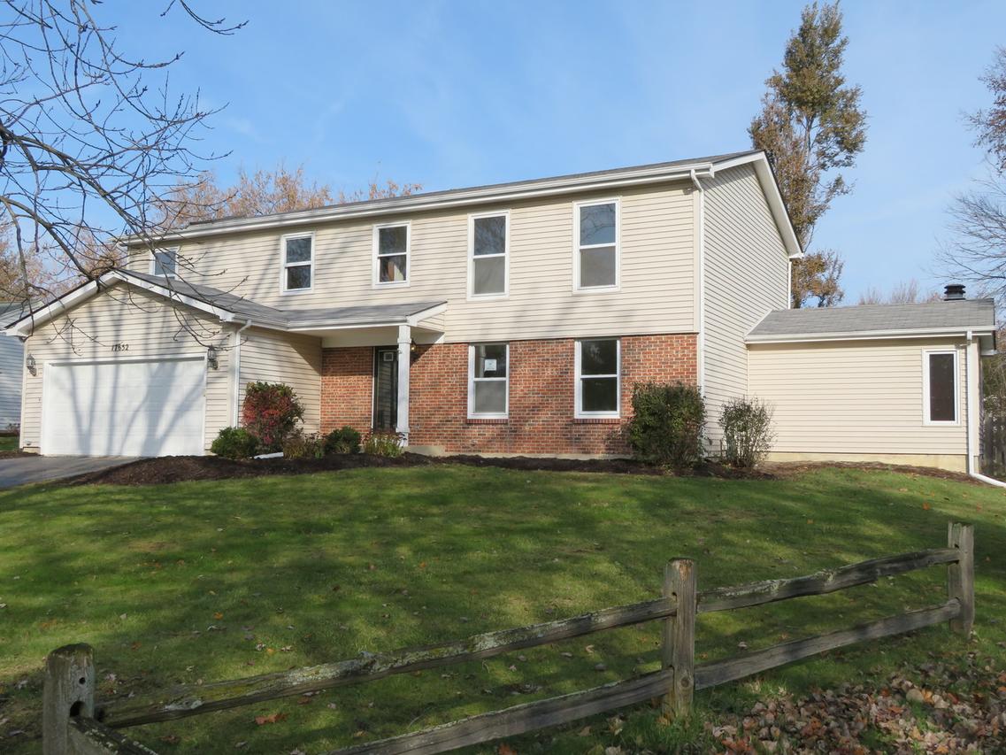 17652 W Dartmoor Dr., Grayslake, IL 60030