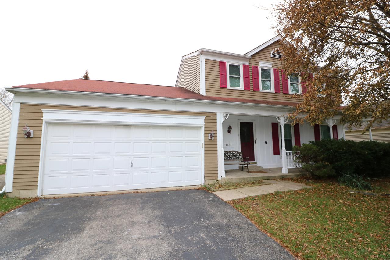 1541 Glacier Pkwy., Algonquin, IL 60102