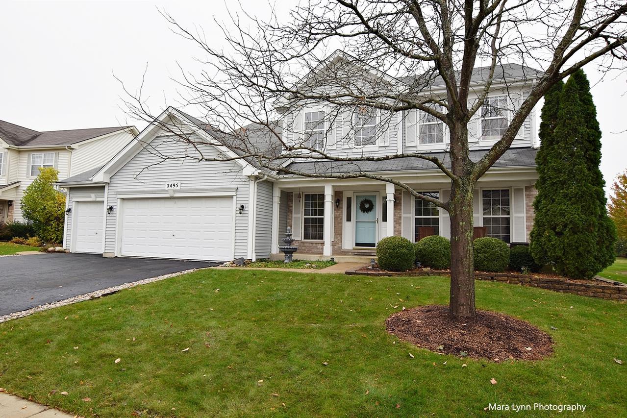 2495 Royal Troon Dr., Aurora, IL 60503