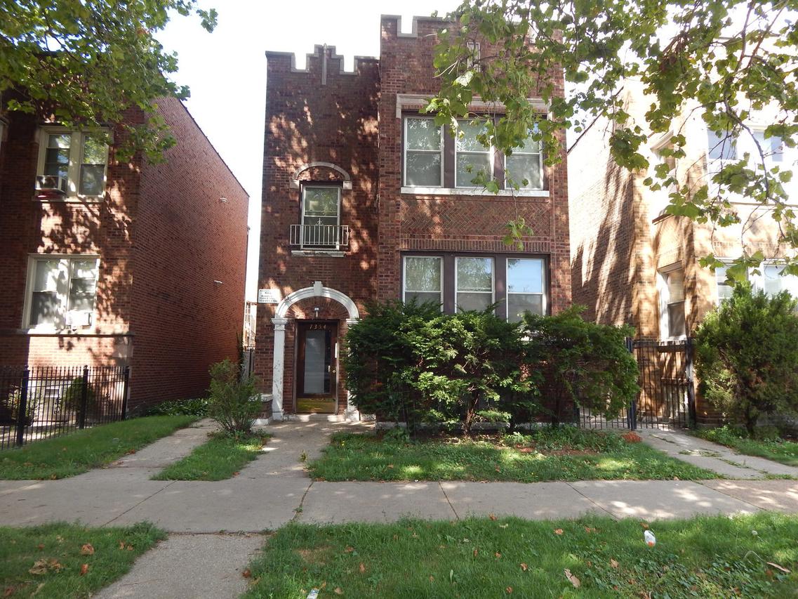 7354 S Vernon Ave., Chicago, IL 60619