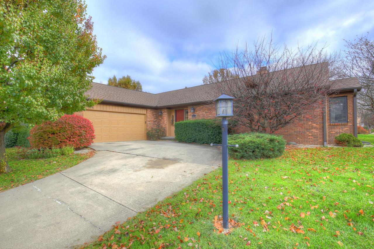 2208 Misty Meadow Pl., Champaign, IL 61822