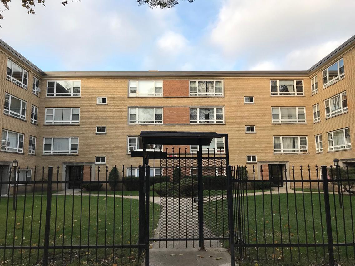 6104 N Damen Ave. #3, Chicago, IL 60659