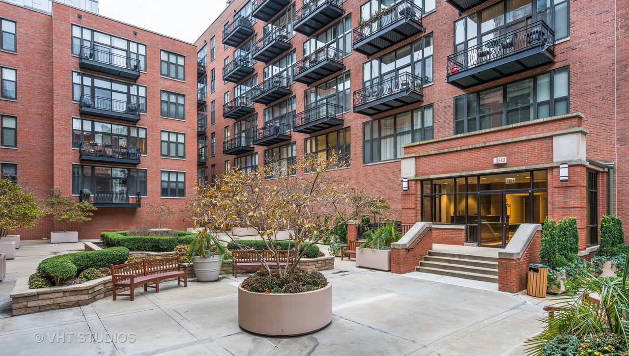 333 W Hubbard St. #912, Chicago, IL 60654