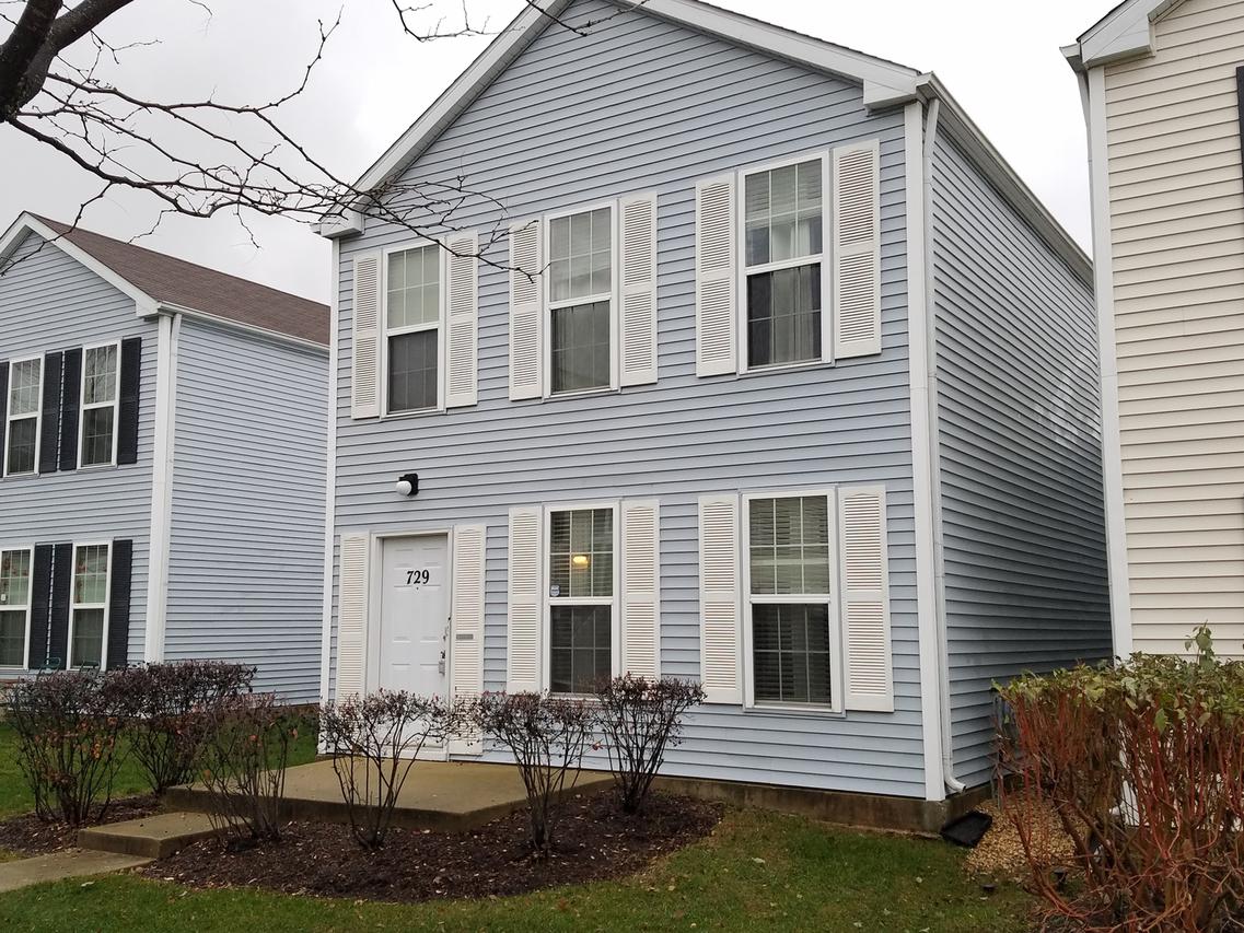 729 Four Seasons Blvd., Aurora, IL 60504