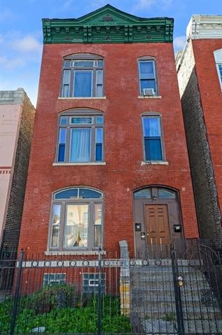 2951 W Warren Blvd., Chicago, IL 60612