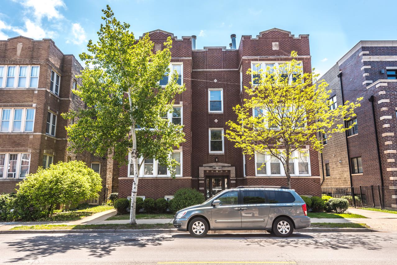 2451 W Foster Ave. #G, Chicago, IL 60625