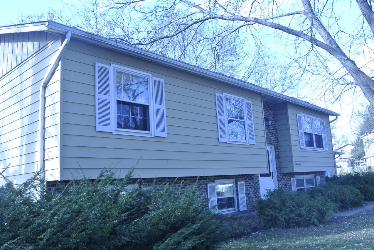 33514 N Ivy Ln., Grayslake, IL 60030