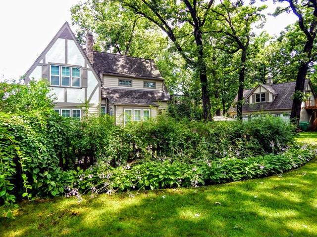 245 Warwick Ln., Lakewood, IL 60014