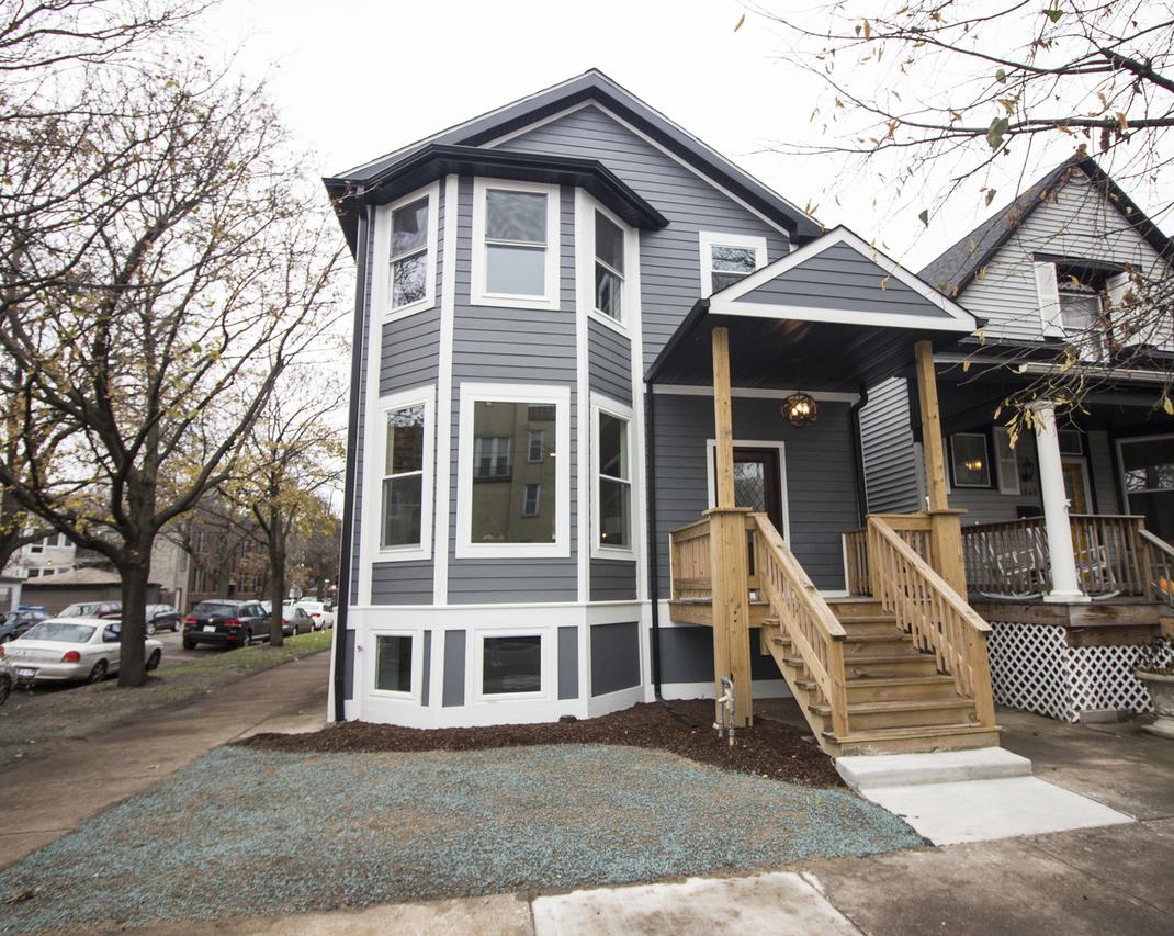 1850 W Warner Ave., Chicago, IL 60613