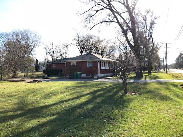 403 N Park St., Westmont, IL 60559