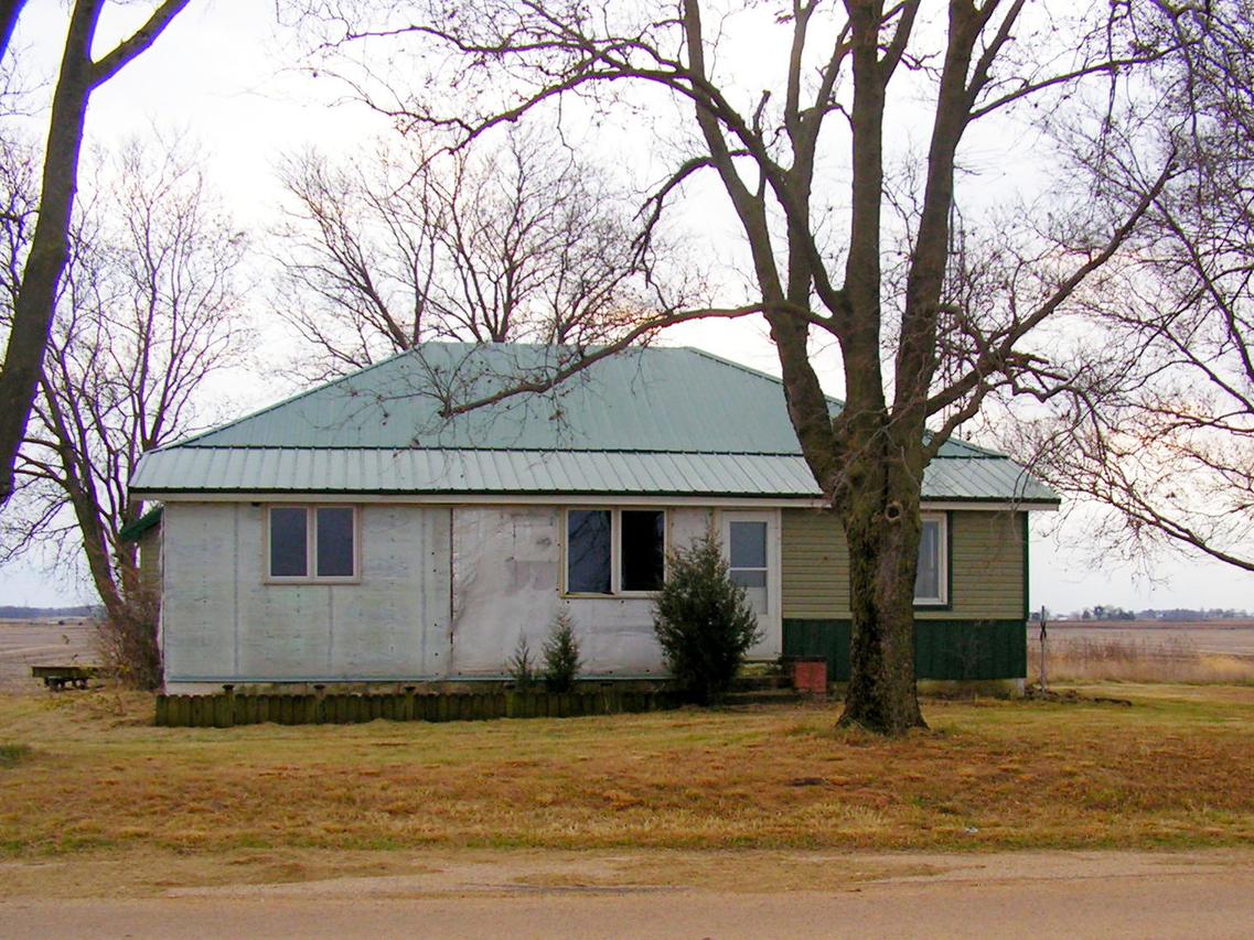 289 Van Petten Rd., Harmon, IL 61042