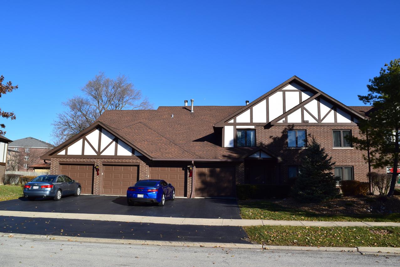 6770 180th St. #2W, Tinley Park, IL 60477