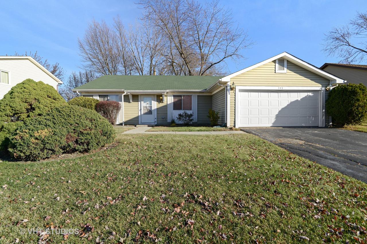 143 Oakhurst Rd., Matteson, IL 60443