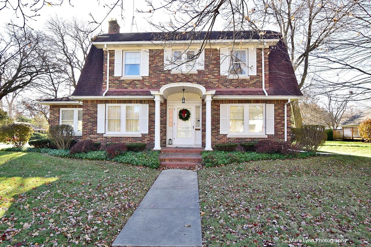 900 Kensington Pl., Aurora, IL 60506