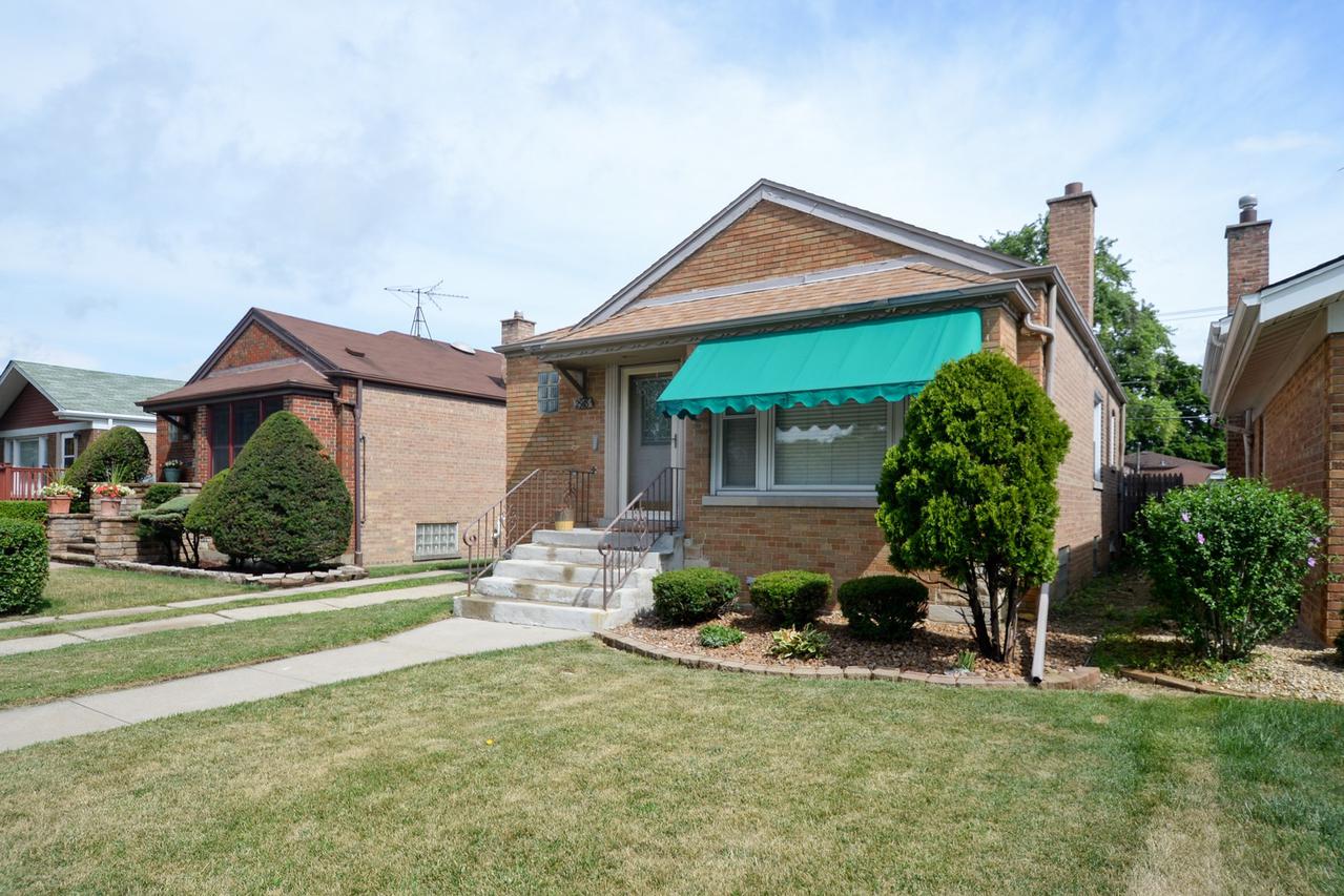 2918 W 103rd St., Chicago, IL 60655
