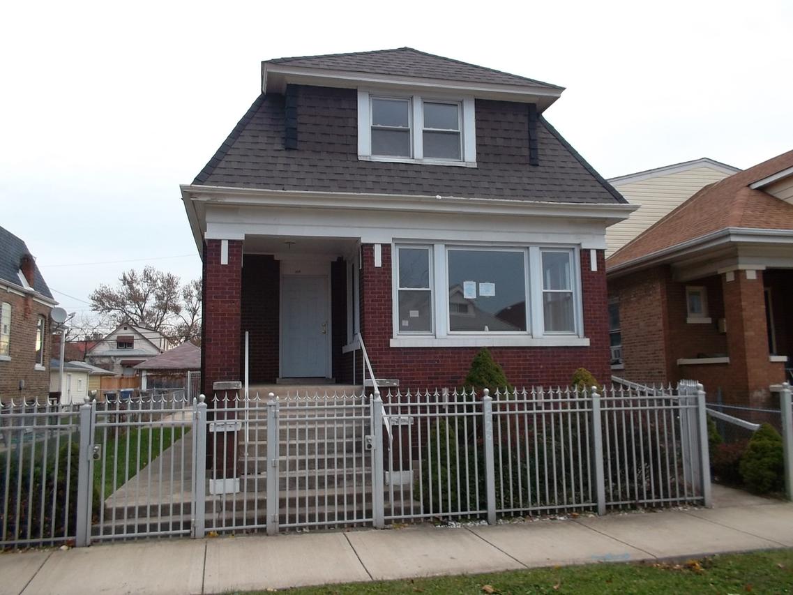 6529 S Albany Ave., Chicago, IL 60629