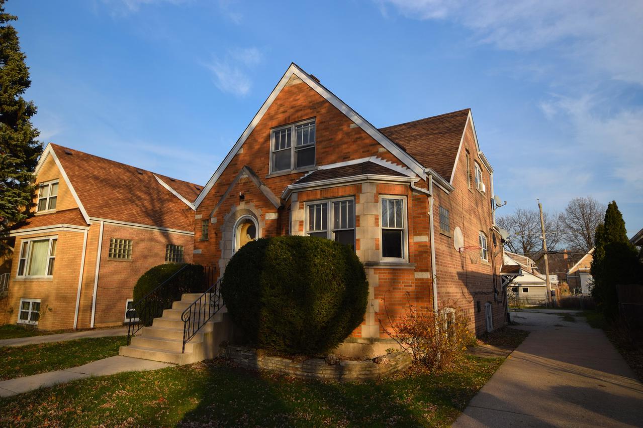5321 S Nordica Ave., Chicago, IL 60638