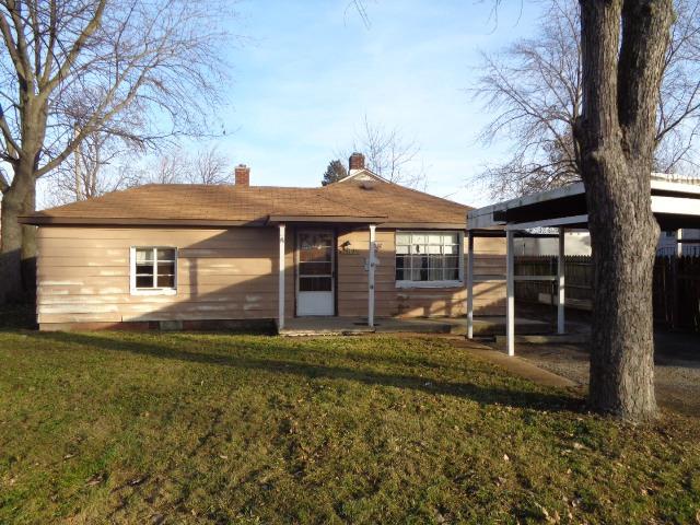 1510 N Willis Ave., Champaign, IL 61821