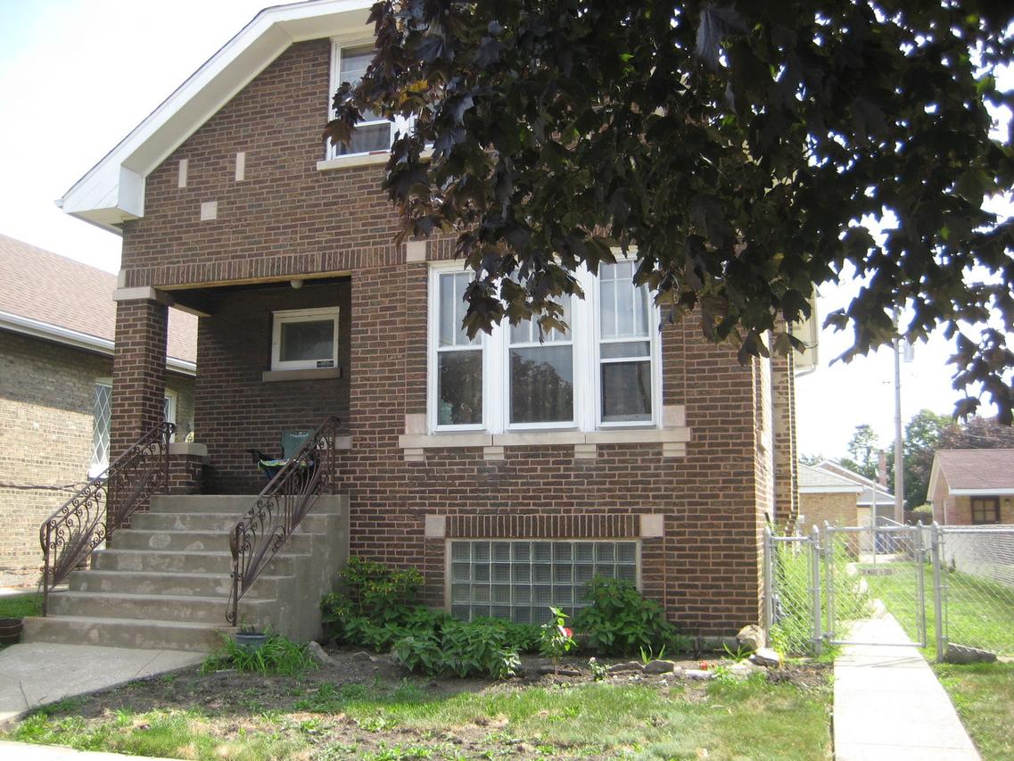 3251 S 61st Ct., Cicero, IL 60804