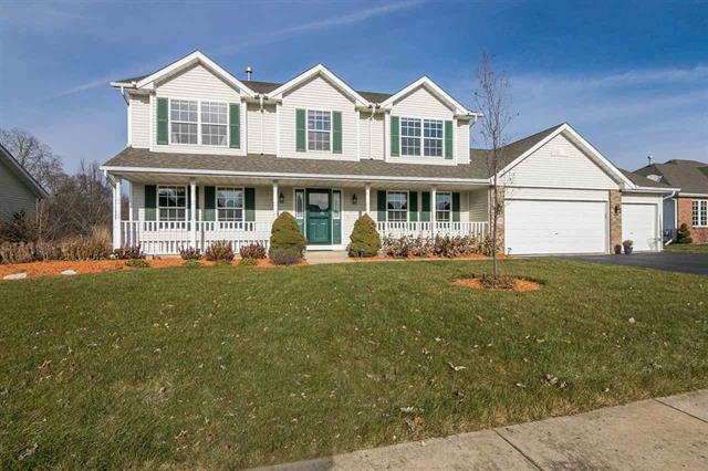 4534 Woodcliff Ln., Roscoe, IL 61073