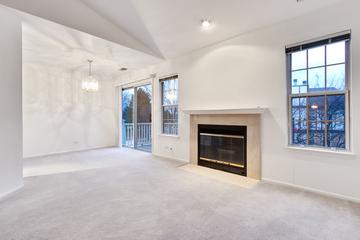 1236 Churchill Ct., Buffalo Grove, IL 60089