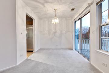 1236 Churchill Ct., Buffalo Grove, IL 60089