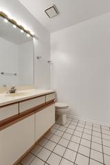 1236 Churchill Ct., Buffalo Grove, IL 60089