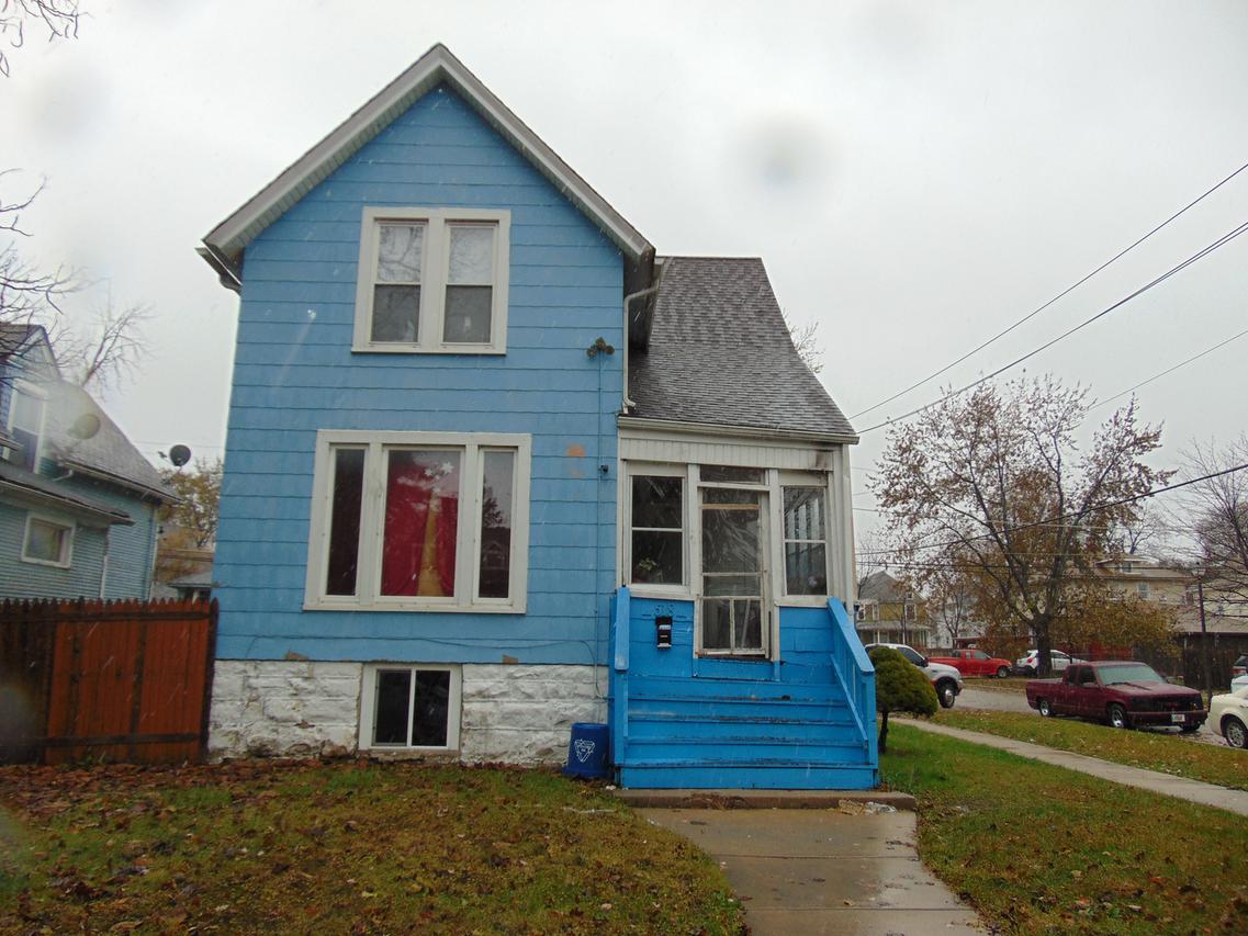 518 N 6th Ave., Maywood, IL 60153