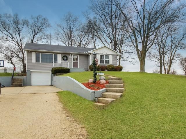 514 N Tower Rd., Freeport, IL 61032