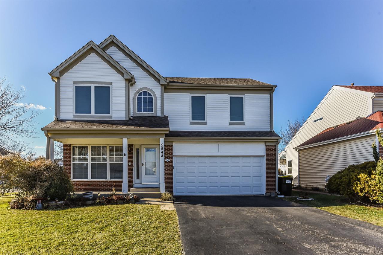 5544 Alexandria Dr., Lake In The Hills, IL 60156