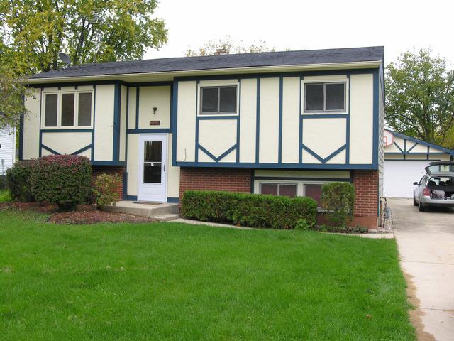 5s324 Stewart Dr., Naperville, IL 60563