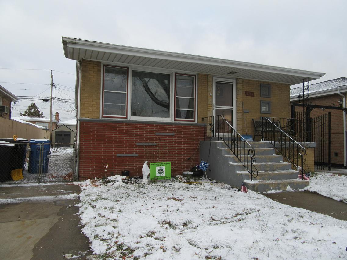 3744 W Hayford St., Chicago, IL 60652