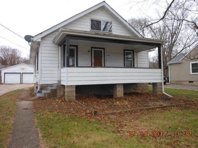 444 W 4th St., Winnebago, IL 61063