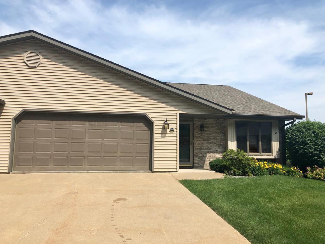 707 Deerview Ln. #23, Morrison, IL 61270