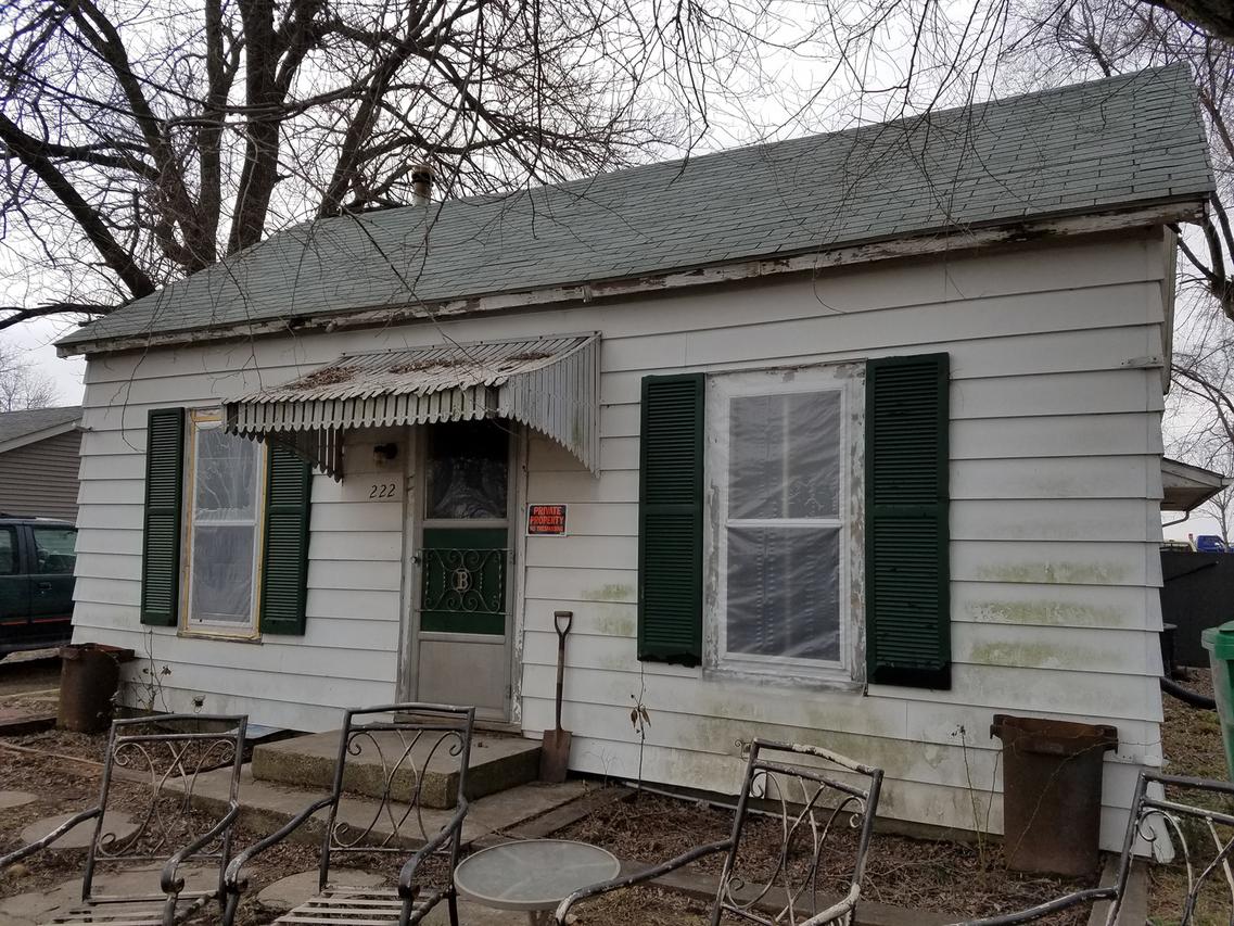 222 Goodall St., Worden, IL 62097