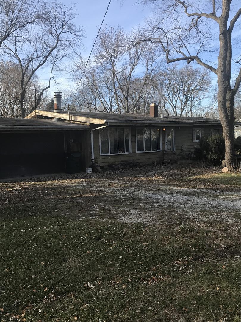 8910 Elm Ave., Burr Ridge, IL 60527