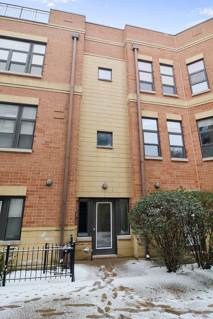 2312 W Bloomingdale Ave. #C, Chicago, IL 60647