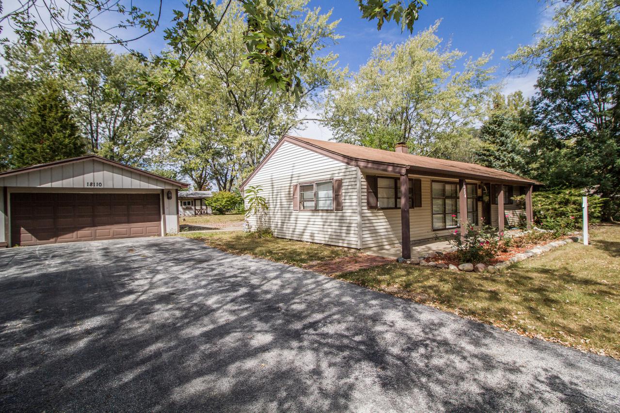 18110 Thomas Ln., Country Club Hills, IL 60478