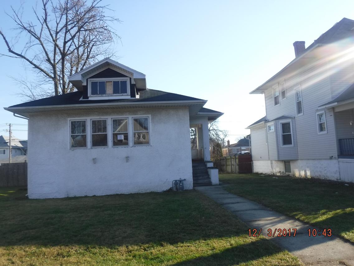 415 S 15th Ave., Maywood, IL 60153