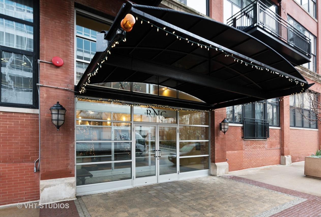 525 W Superior St. #133, Chicago, IL 60654