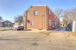 1530 10th St., Rockford, IL 61104