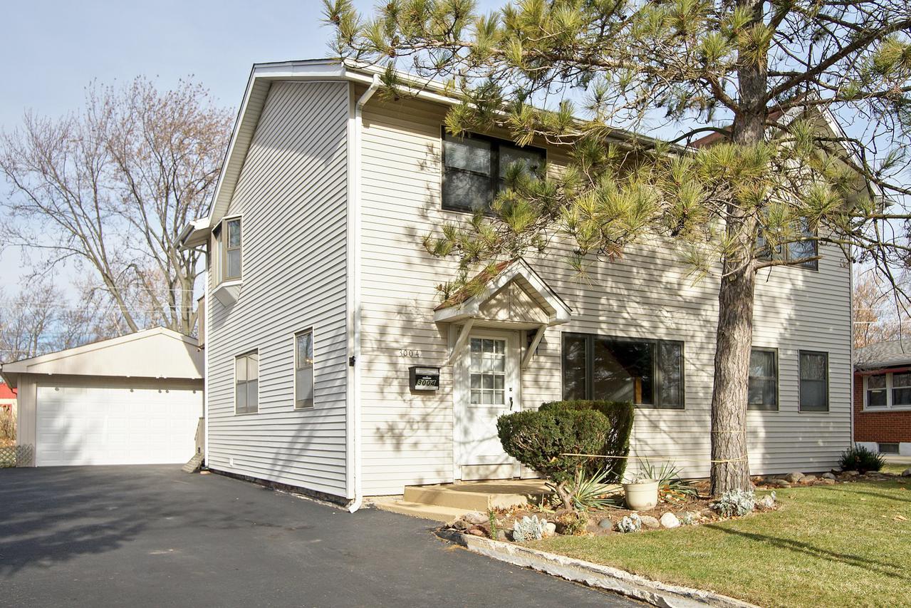 3004 Grouse Ln., Rolling Meadows, IL 60008