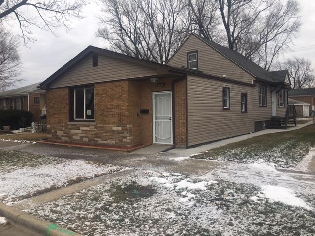 1235 W 123rd St., Calumet Park, IL 60827