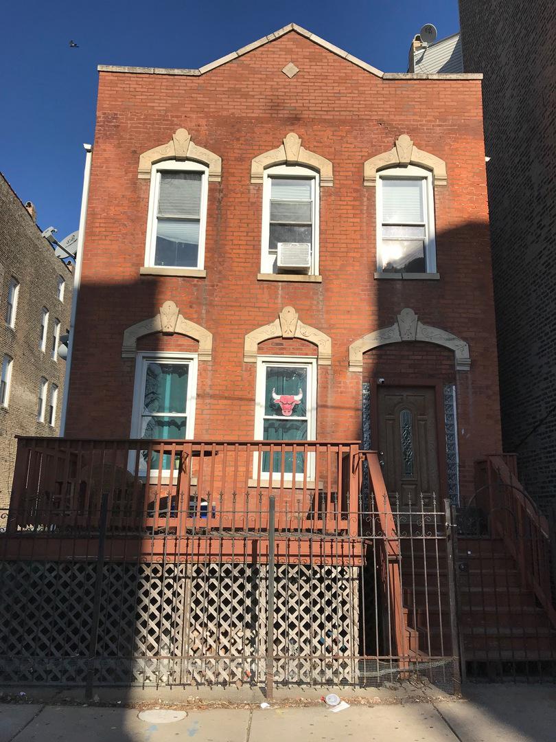 1106 W 18th St., Chicago, IL 60608