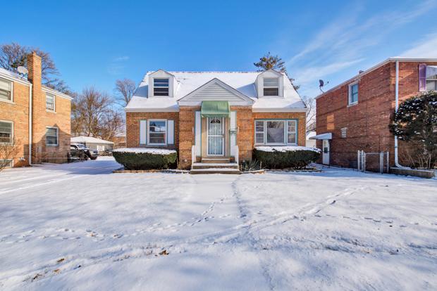 2247 S 15th Ave., Broadview, IL 60155
